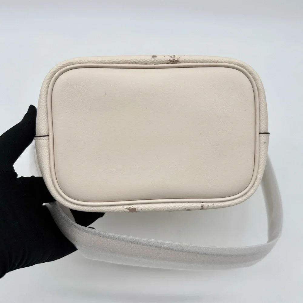 Coach Logan Duffle Bag With Star Print Chalk Cream